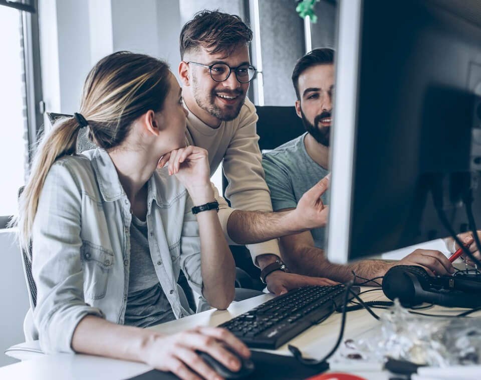 Мы разрабатываем продукты для финансовых сервисов